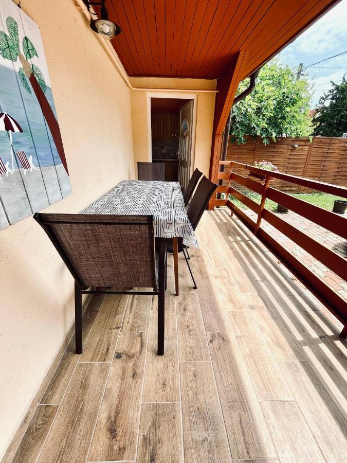 Mimi Apartments Zamárdi Kültér fotó